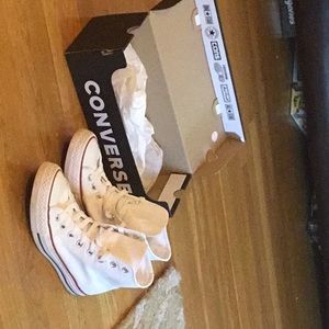 Converse White High Tops 8.5 Women, 6.5M Men EUC